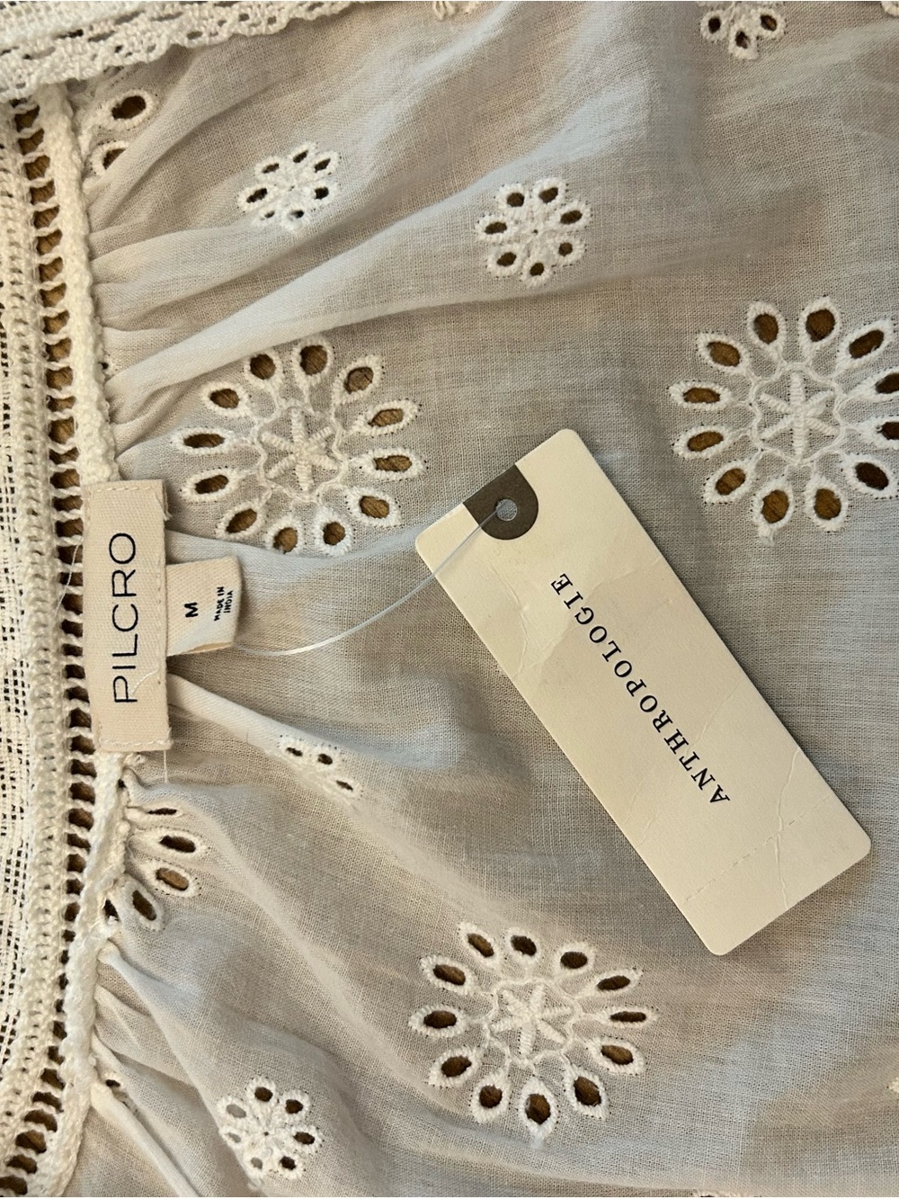 Pilcro/ Anthropologie White Eyelet Peasant Blouse - Picture 5 of 6